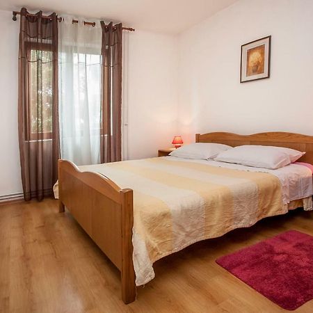 Apartment Regina Rovinj Zewnętrze zdjęcie
