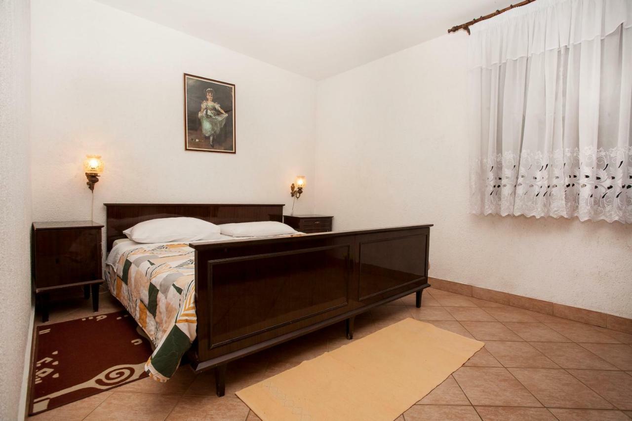 Apartment Regina Rovinj Zewnętrze zdjęcie
