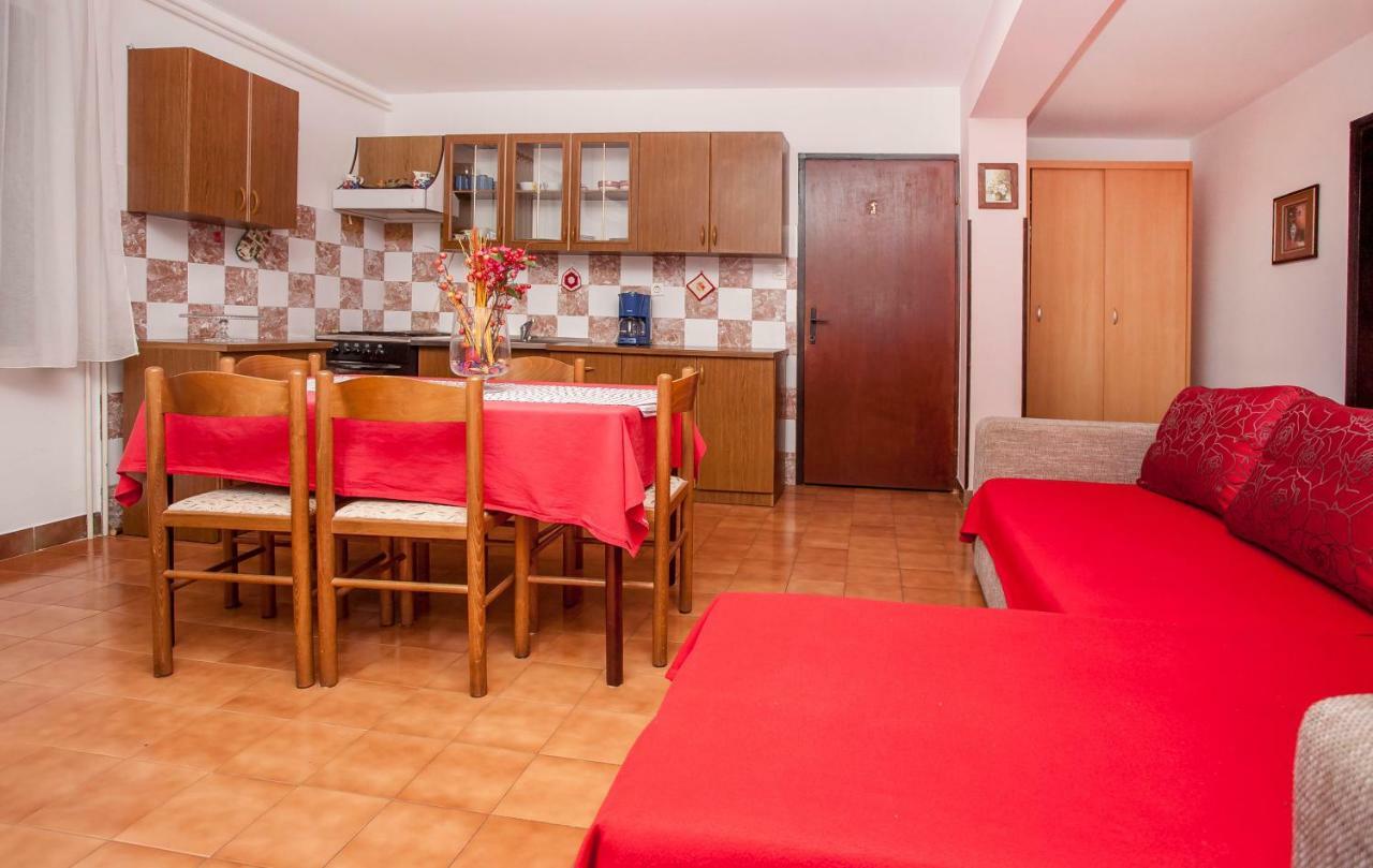 Apartment Regina Rovinj Zewnętrze zdjęcie