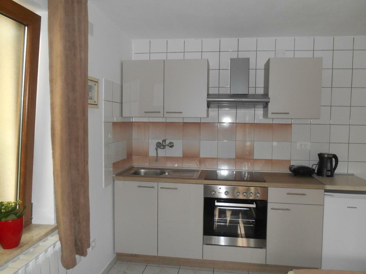 Apartment Regina Rovinj Zewnętrze zdjęcie